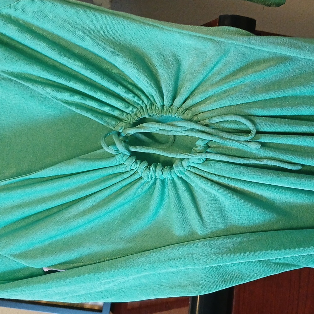 Dress - Picture 4 of 4